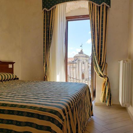Rooms Dimora Arco - Affitti Brevi Italia Monte SantʼAngelo Exteriér fotografie