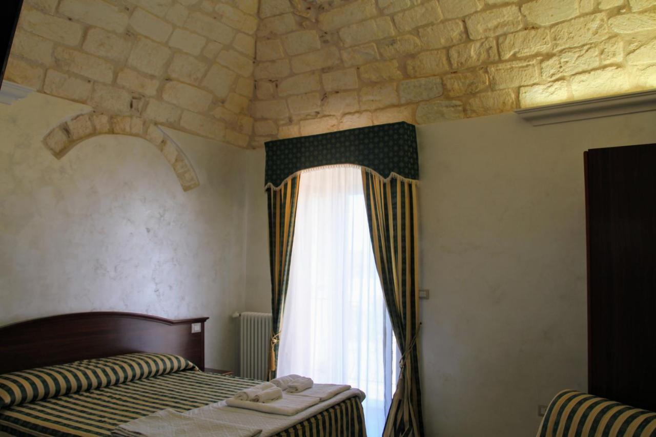 Rooms Dimora Arco - Affitti Brevi Italia Monte SantʼAngelo Exteriér fotografie