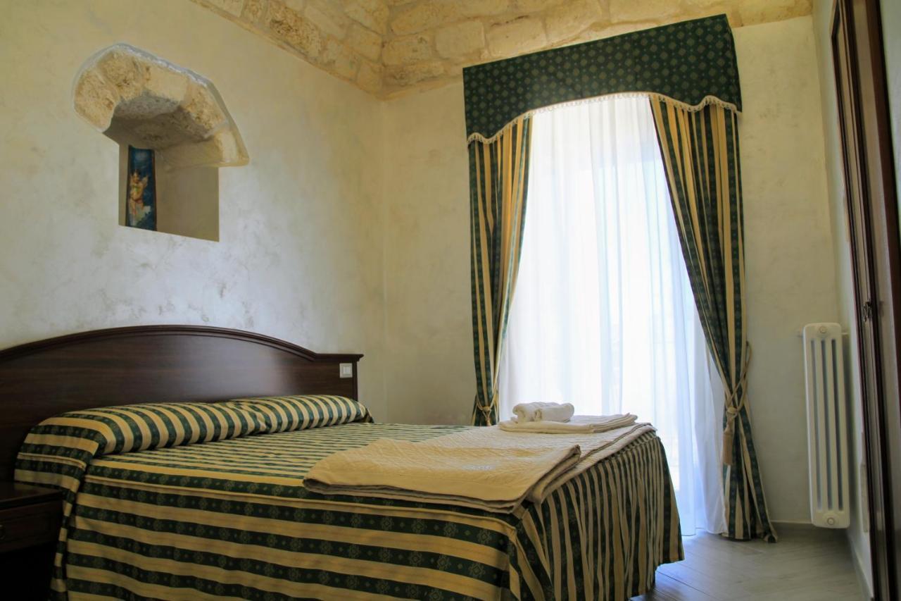 Rooms Dimora Arco - Affitti Brevi Italia Monte SantʼAngelo Exteriér fotografie