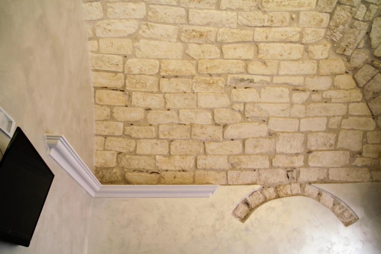 Rooms Dimora Arco - Affitti Brevi Italia Monte SantʼAngelo Exteriér fotografie