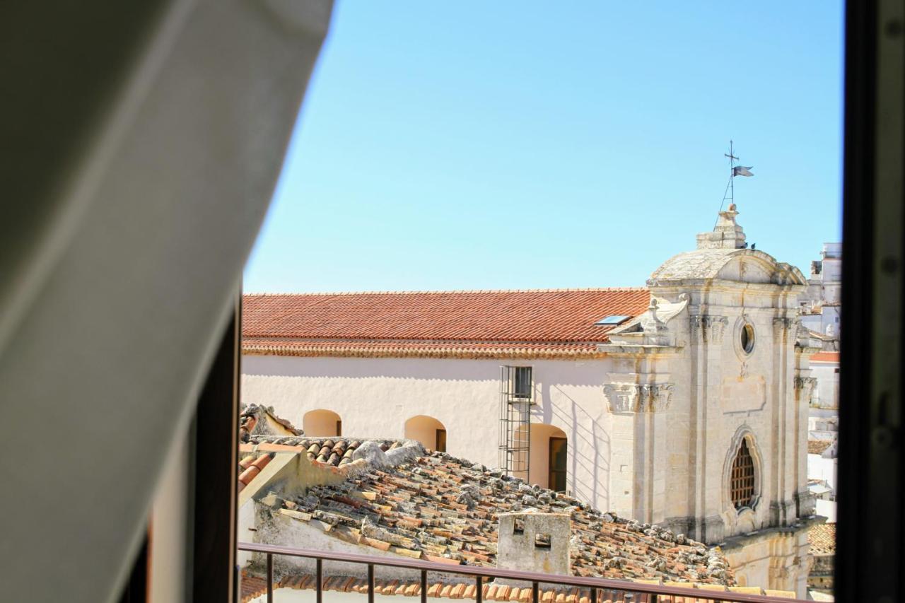 Rooms Dimora Arco - Affitti Brevi Italia Monte SantʼAngelo Exteriér fotografie