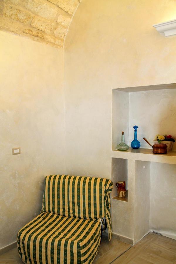 Rooms Dimora Arco - Affitti Brevi Italia Monte SantʼAngelo Exteriér fotografie