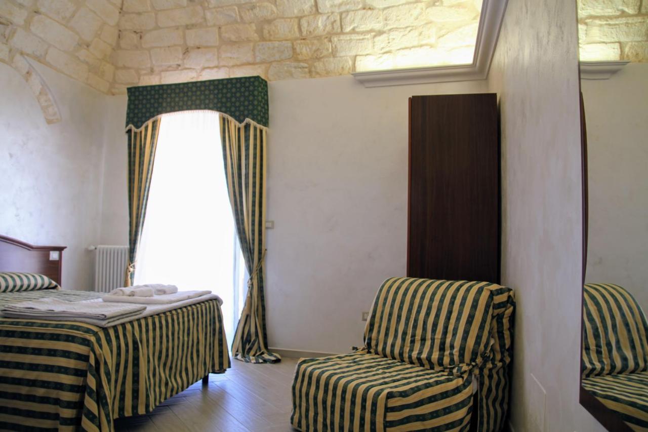 Rooms Dimora Arco - Affitti Brevi Italia Monte SantʼAngelo Exteriér fotografie